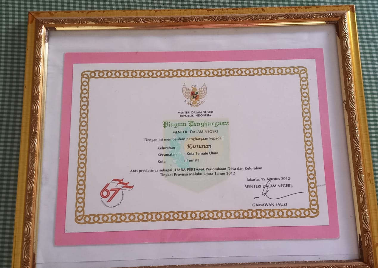 Sebagai "JUARA  PERTAMA " Tingkat Provinsi